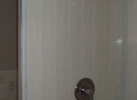 Cape Cod style, driveway, garage in rear